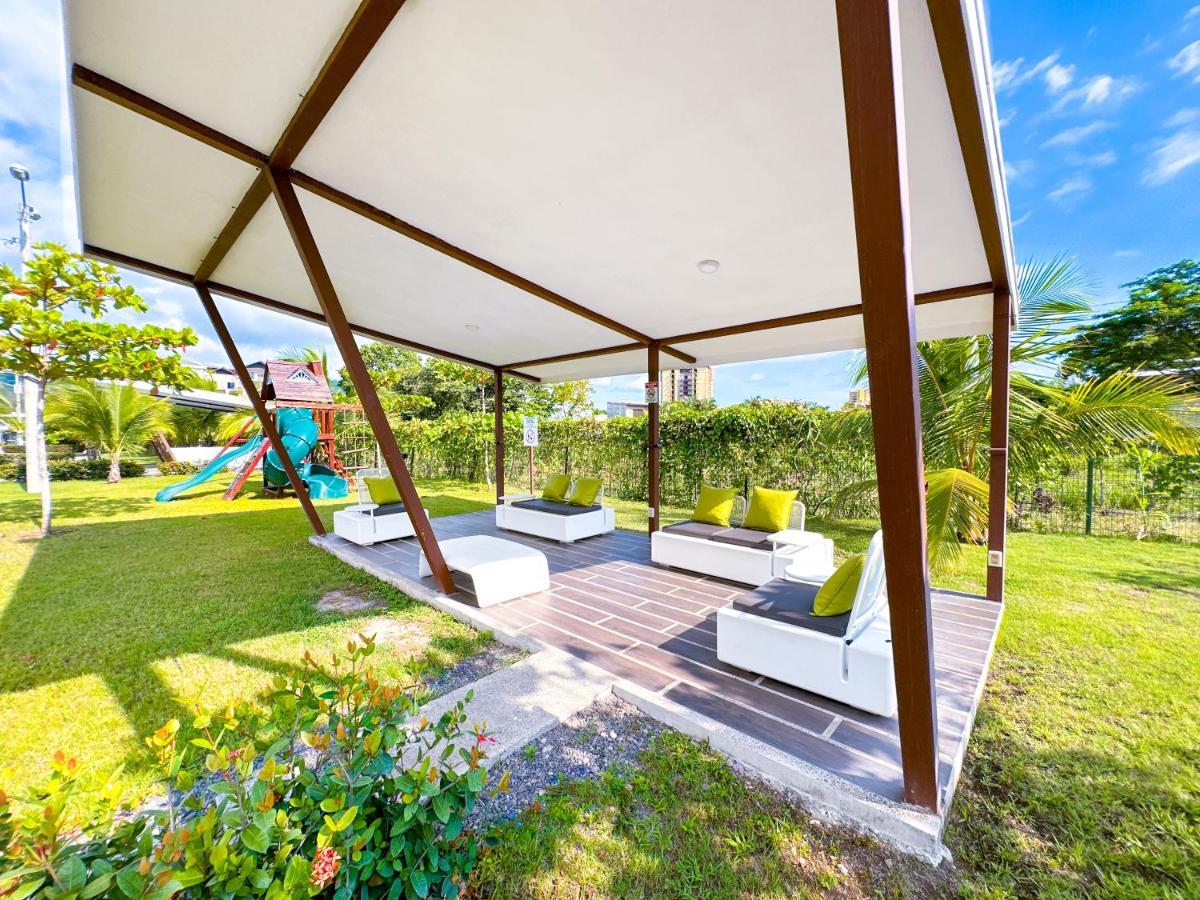 Pura Vida Apartment With Nice Pool Walking Distance To The Heart Of Хако Екстер'єр фото