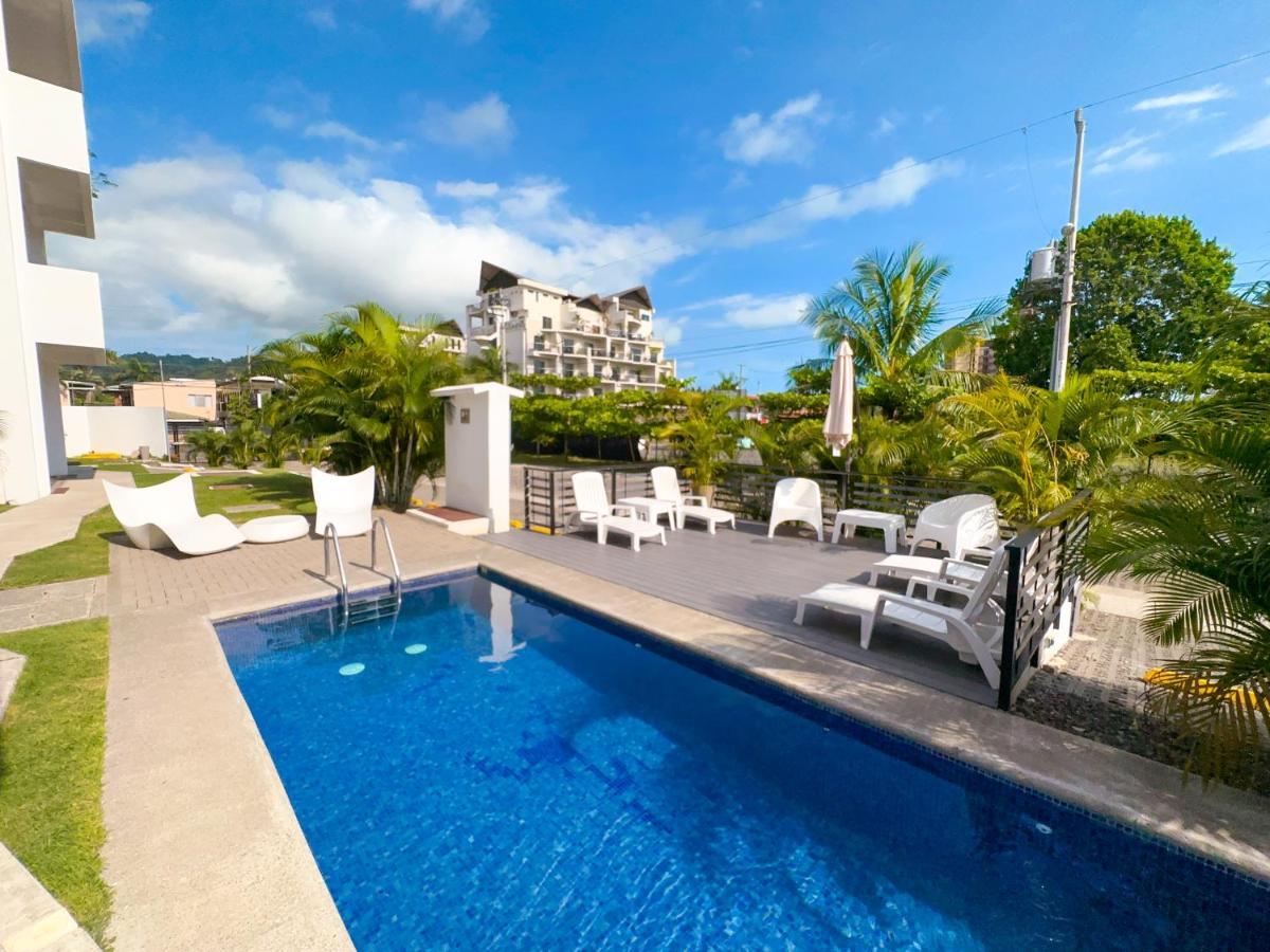 Pura Vida Apartment With Nice Pool Walking Distance To The Heart Of Хако Екстер'єр фото